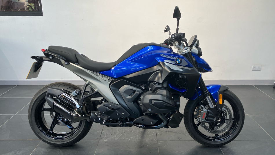 BMW R1300 R SE (25MY)